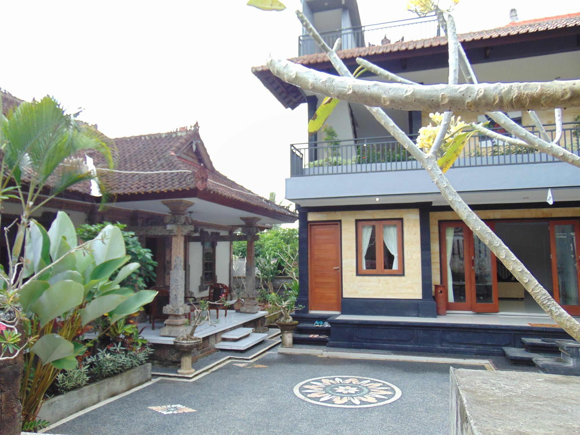 Dipondok Homestay بيتْشاتو المظهر الخارجي الصورة
